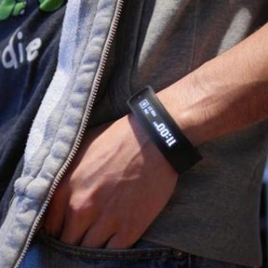 HTC 未曾放弃Grip健身手环研发 产品已通过蓝牙认证